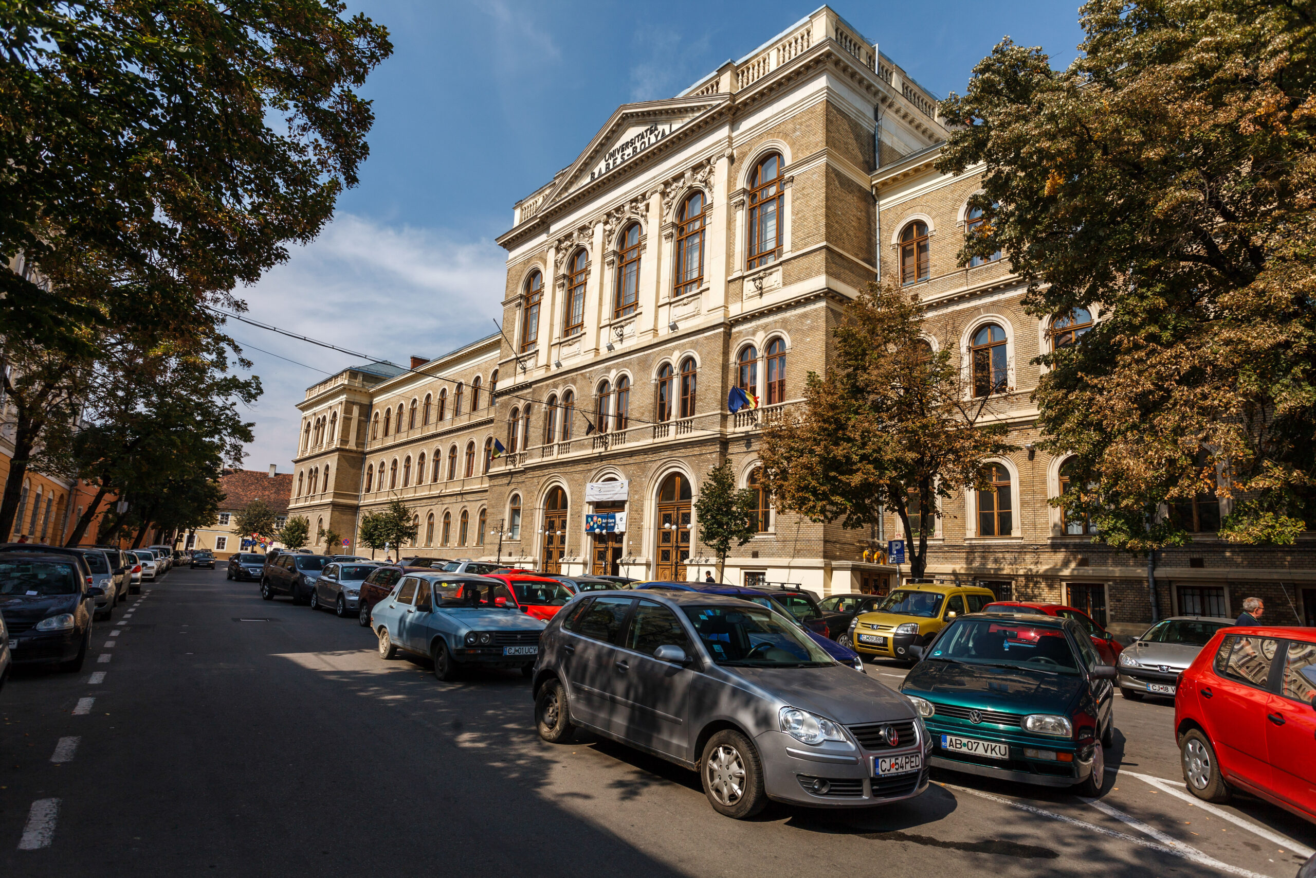 Universitatea Babeș-Bolyai anunță: „Studenţii actuali nu vor fi afectaţi în niciun fel de majorarea taxelor de admitere şi şcolarizare”