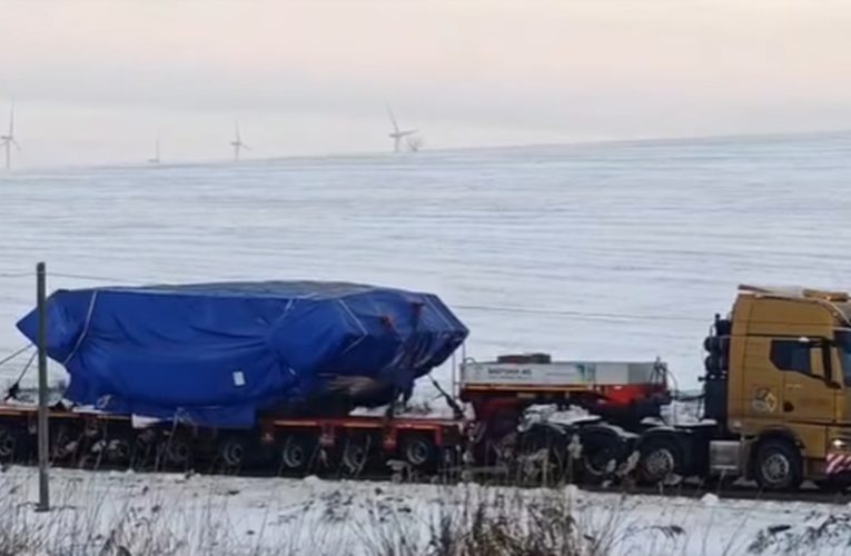 Utilajul gigant care va fora tunelul Poiana a ajuns la Călărași. Premieră pentru România. VIDEO