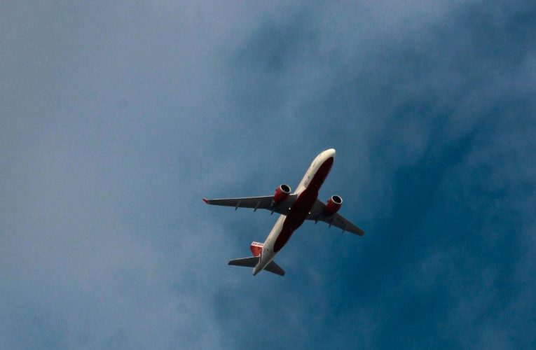 Zboruri anulate în Caraibe după atacurile SUA asupra Venezuelei