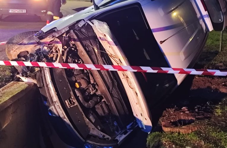 Accident grav în Teleorman. O mașină în care se aflau șase oameni s-a răsturnat