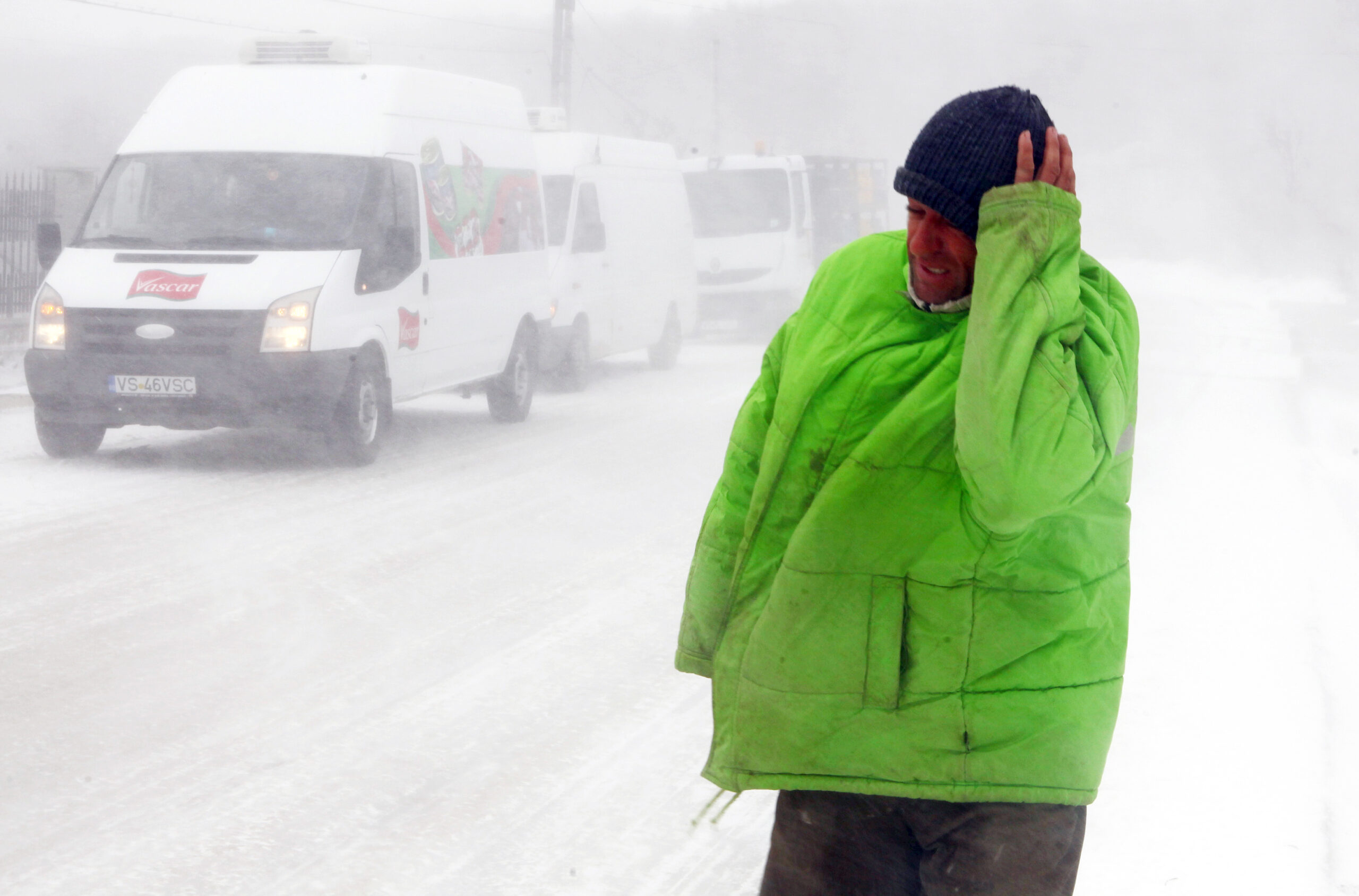 Anunțul meteorologilor: Ninsori, viscol și ger până miercuri în toată țara