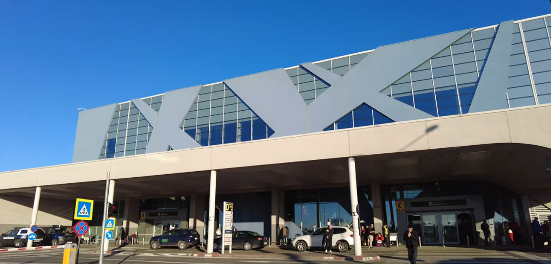 Apa de la robinet, potabilă și gratuită în Aeroportul „Henri Coandă”