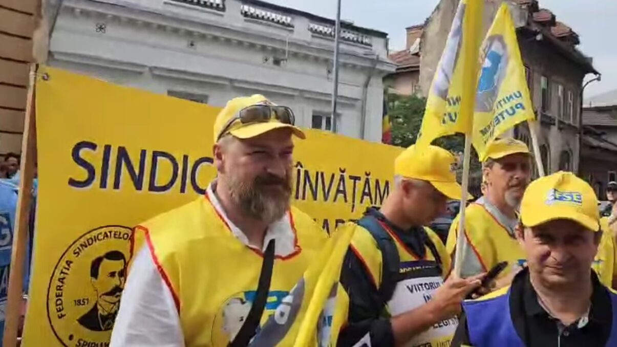 Aproape 80% dintre profesori susțin declanșarea grevei generale în învățământ