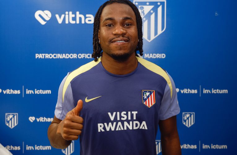 Atacantul nigerian Ademola Lookman a semnat cu Atlético Madrid. Contract pe patru ani și jumătate