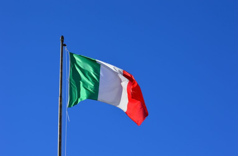 Ca în filmele cu mafioți: Atac armat asupra unui transport de valori în Italia