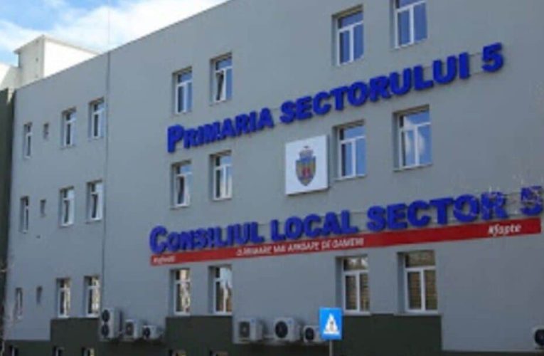 Cum s-a împărțit șpaga între funcționarii reținuți de la Primăria Sectorului 5 – procurori