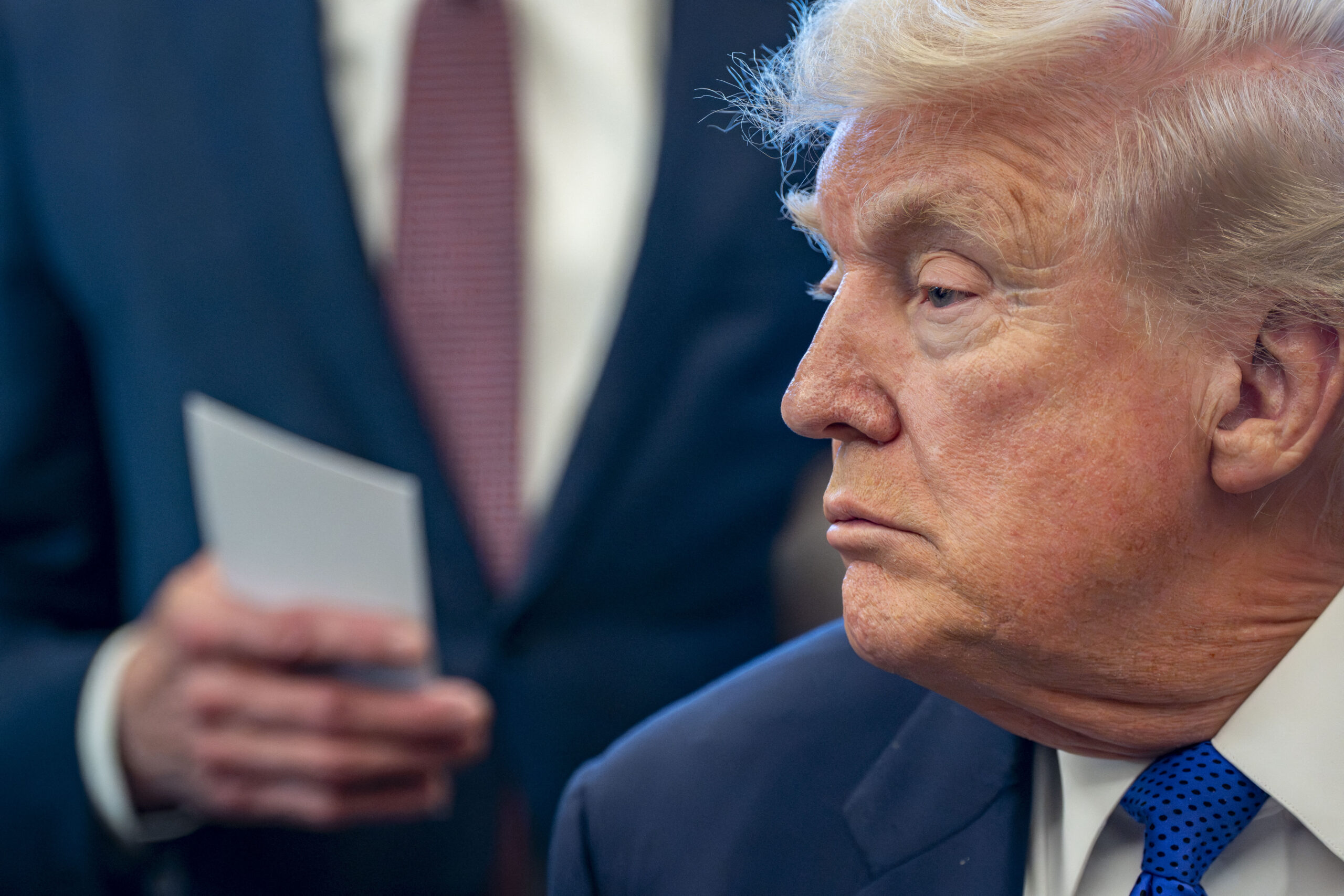 „De 47 de ani, ei vorbesc și vorbesc”. Trump spune că schimbarea regimului în Iran ar fi „cel mai bun lucru care s-ar putea întâmpla”