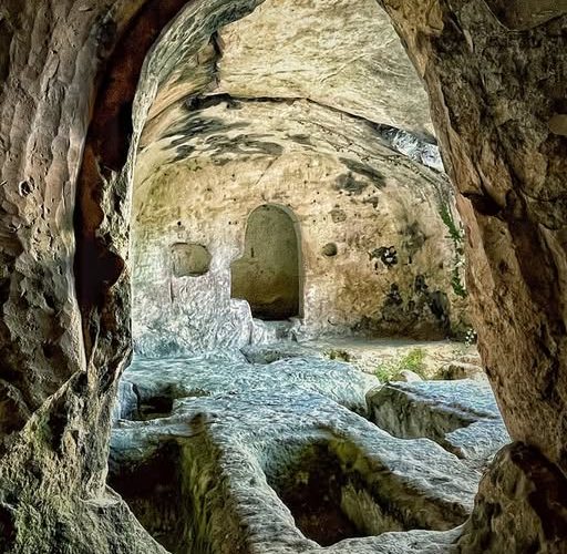 Descoperire șocantă în Spania: o societate izolată, măcinată de boli și consangvinitate, a supraviețuit cinci secole în peșteri