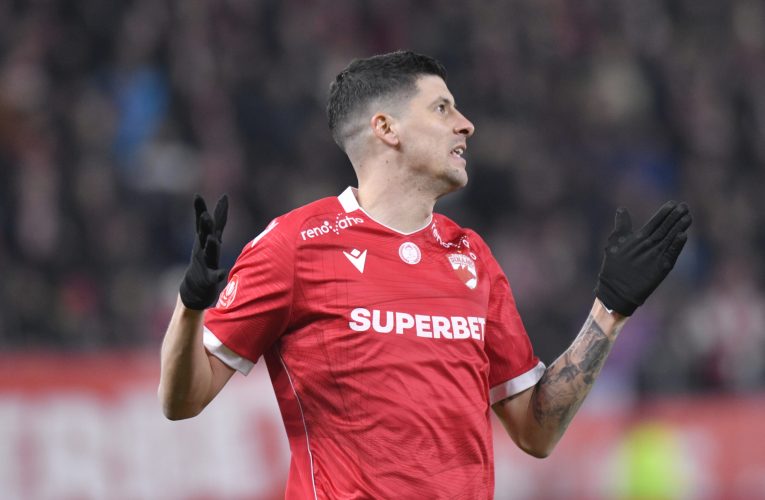 Dinamo București a reziliat contractul cu atacantul Stipe Perica