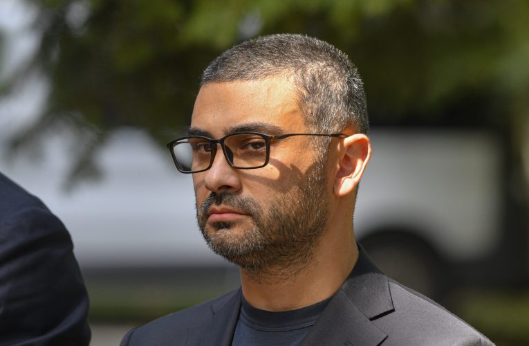 Florin Manole, și filosofia Pachetului Social : „Pentru copilul meu, 30 de lei în plus la alocație nu ar fi însemnat ceva extraordinar. Dar pentru multe familii din această țară, 30 pe lună înseamnă foarte mult”