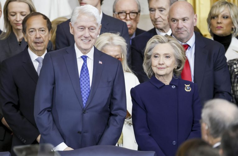 Fostul președinte american Bill Clinton, interogat din cauza legăturilor cu Jeffrey Epstein