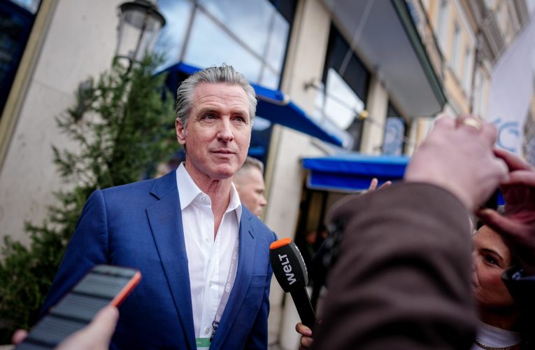 Guvernatorul Californiei: Donald Trump, „cel mai distructiv președinte” din istoria SUA