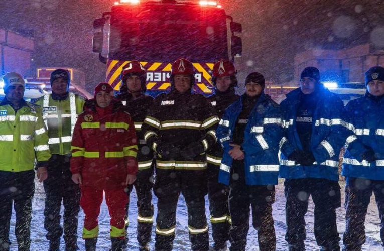 IGSU: Intervenții în 31 de localități din 12 județe și în București, pe fondul ninsorilor