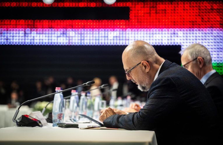 Kelemen, întrebat dacă rezistă Guvernul în această formulă până la rotativă: Depinde