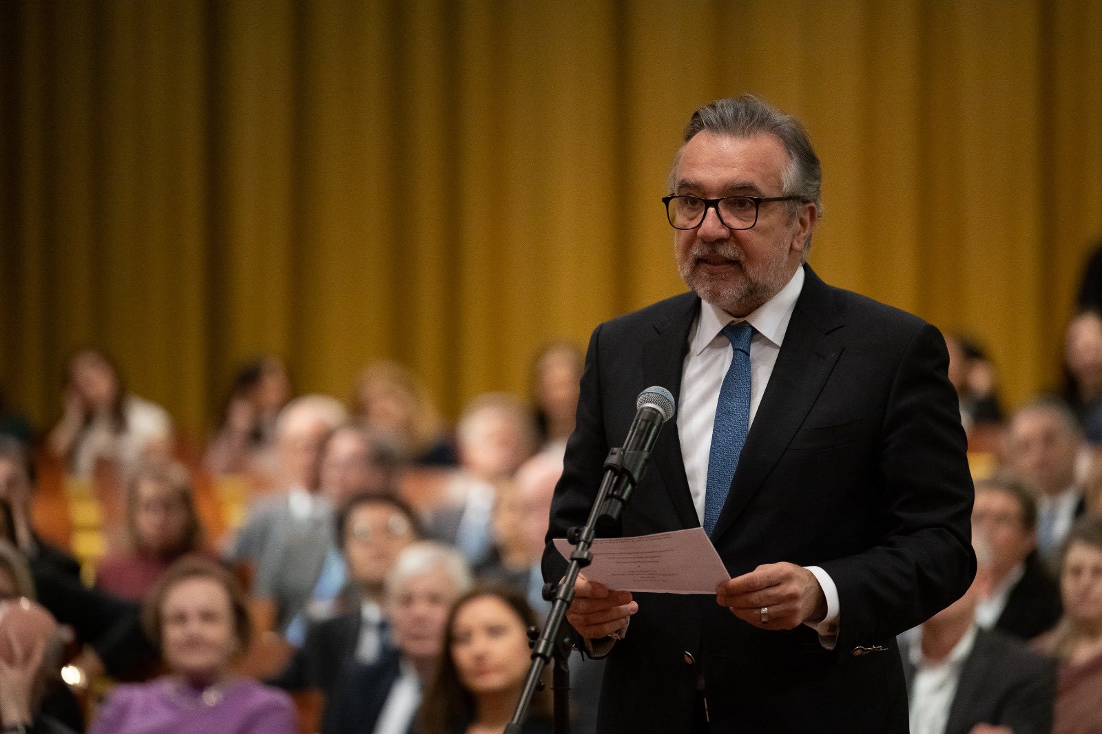 Lucian Romașcanu a depus jurământul la Curtea Europeană de Conturi: Voi reprezenta România cu cinste