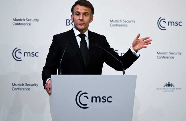 Macron afirmă că Europa trebuie să-și reproiecteze securitatea în mod independent: „Vom trăi cu Rusia în același loc, nu vreau ca această negociere să fie organizată de altcineva”