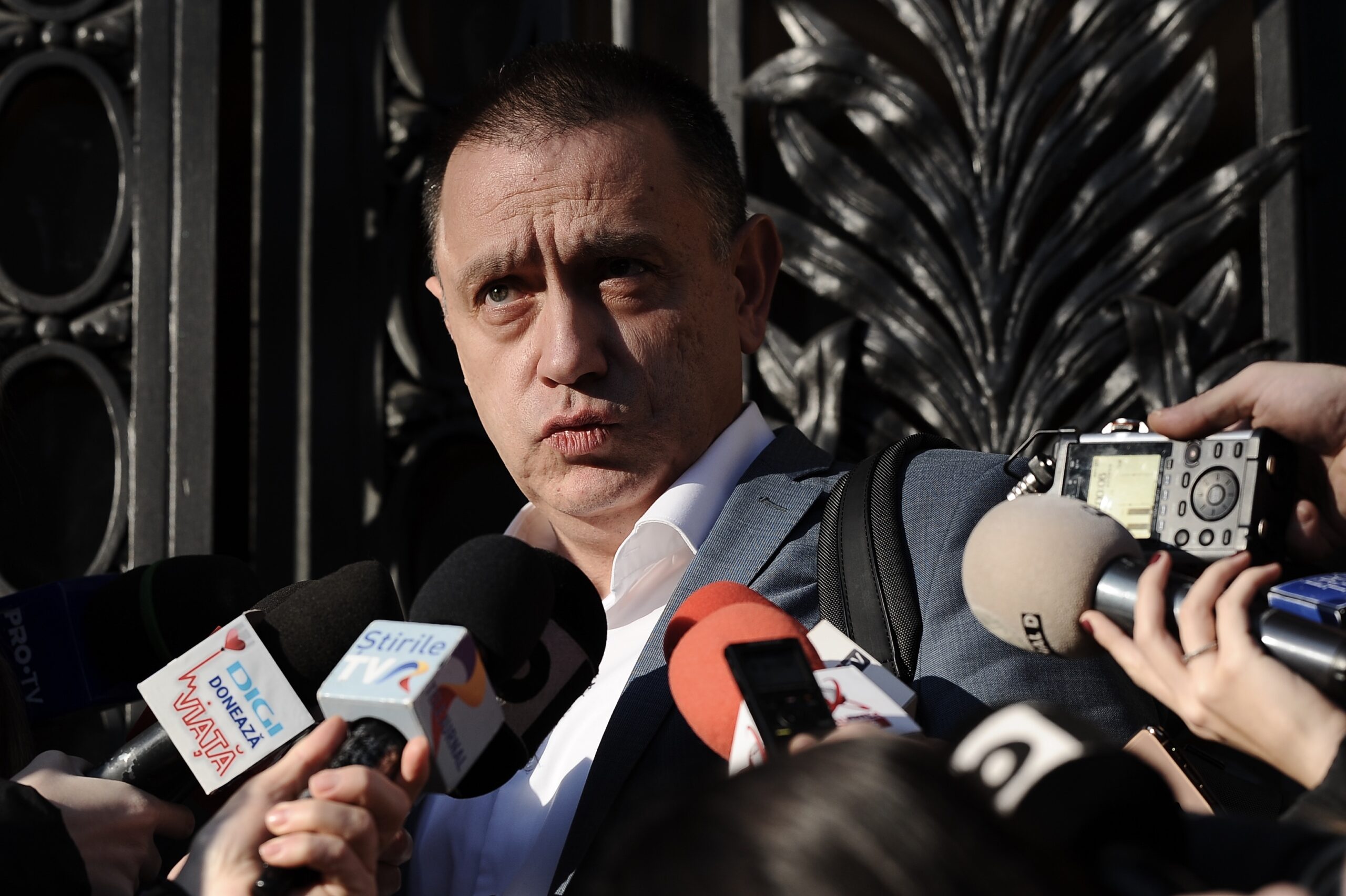 Mihai Fifor îl face praf pe Miruță: „Armata României nu se joacă de-a reforma bugetară! E un joc foarte periculos!”