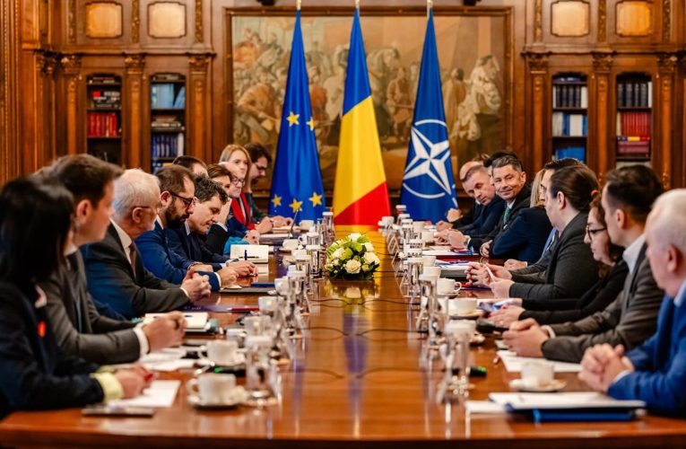 Nicușor Dan: Companiile americane își doresc să investească în continuare în țara noastră