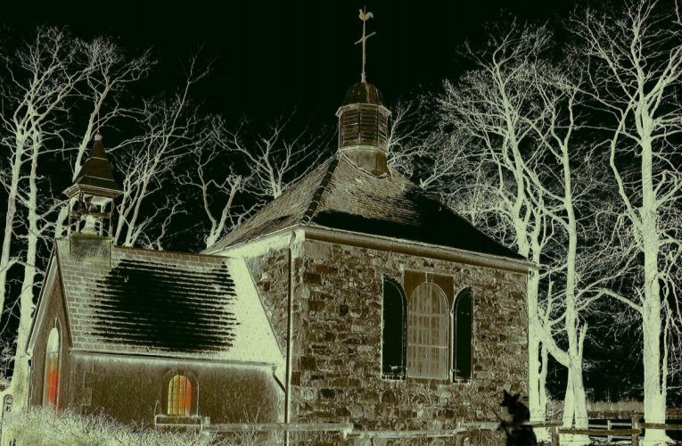 O jurnalistă susține că a avut o experiență paranormală într-un sat părăsit: Am vrut să fug, nu voi uita ce am simțit