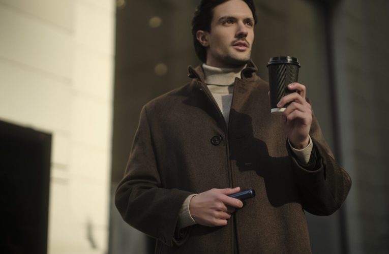 Ploom AURA: parcursul unui brand global de tutun încălzit