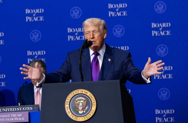 Președintele Donald Trump ar putea veni la București. El va fi invitat la un summit NATO