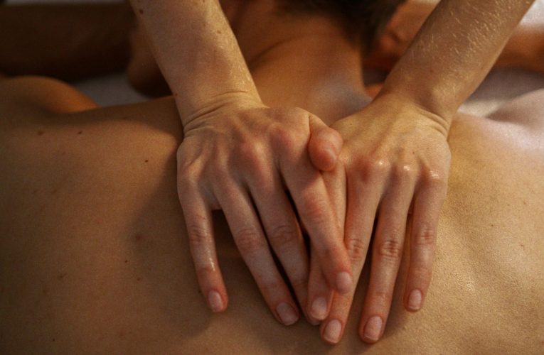 Prostituție în saloane de masaj erotic din Capitală