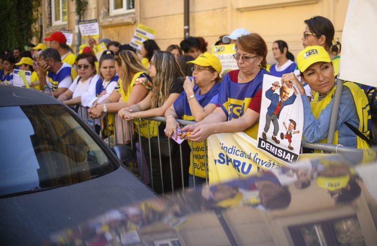 Protest al sindicatelor din învățământ, așteptat astăzi în fața Guvernului. ANOSR se va alătura manifestației / Ce solicită sindicatele prin acest protest