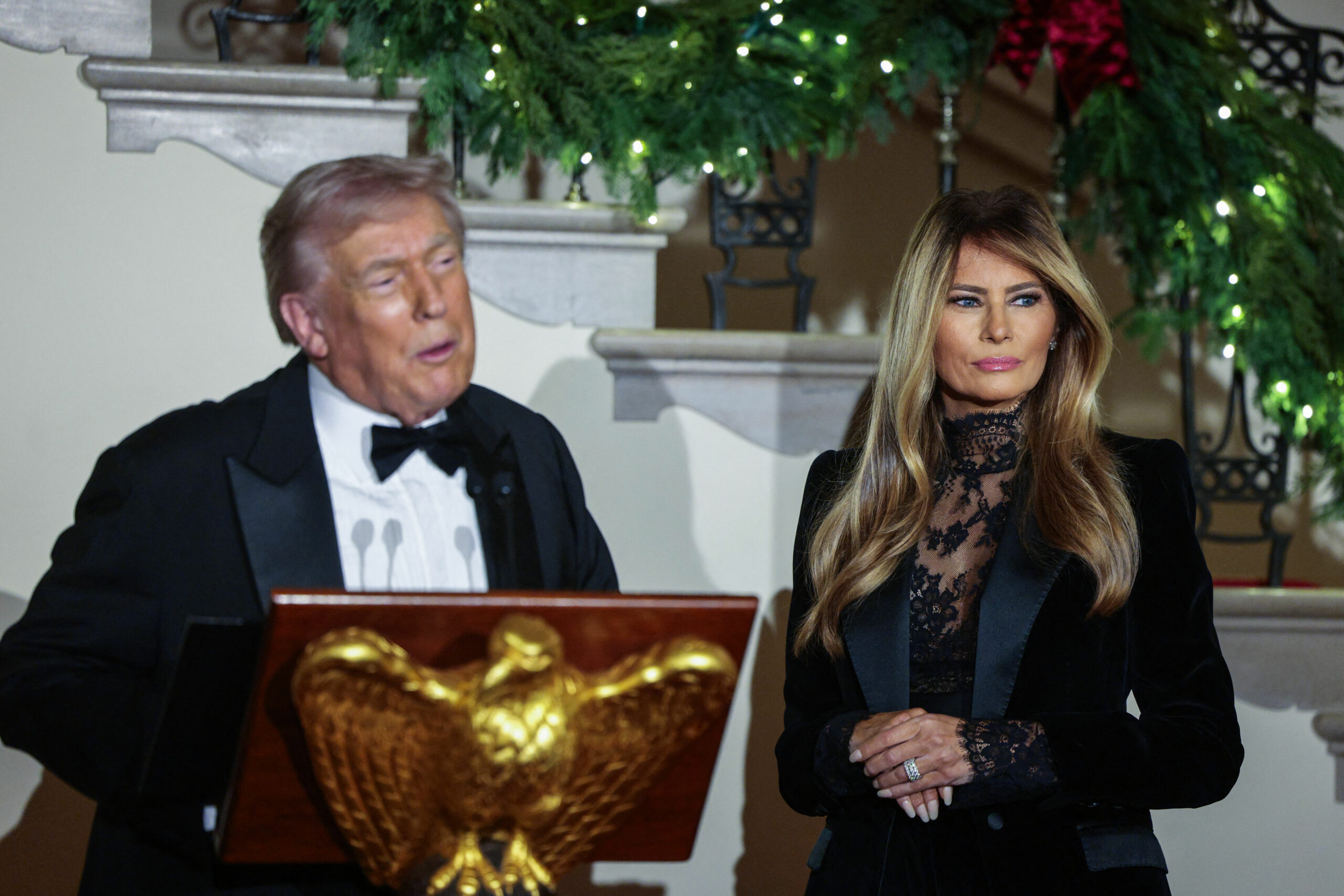 Protocol încălcat la Casa Albă: Melania și Donald Trump aduc invitați separați la Starea Națiunii