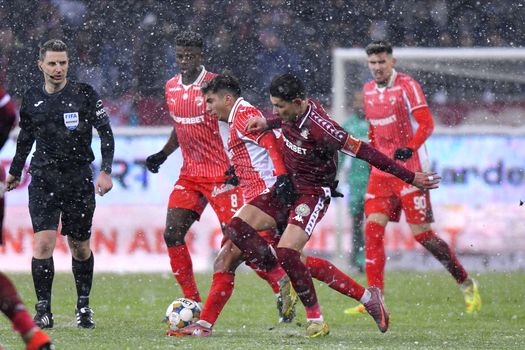 Rapid învinge Dinamo cu 2-1 în derby-ul etapei