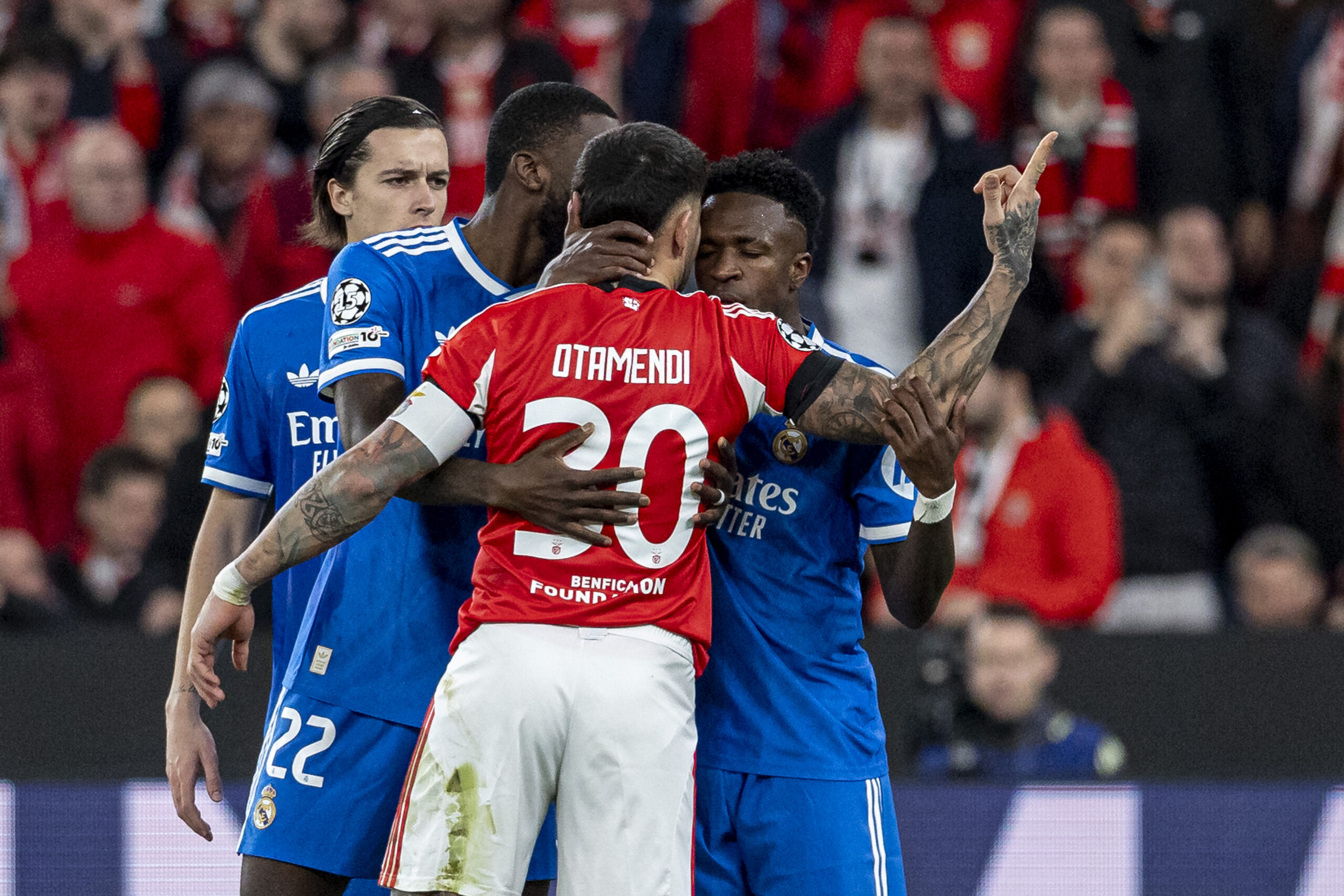 Real Madrid a trimis la UEFA dovezi privind presupuse acte de rasism la adresa lui Vinícius Jr.