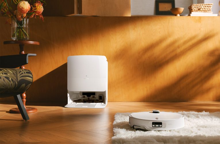 Roborock lansează Qrevo Edge 2 Pro – aspirator robot pentru covoare, cu putere de 25.000 Pa și stație complet automată