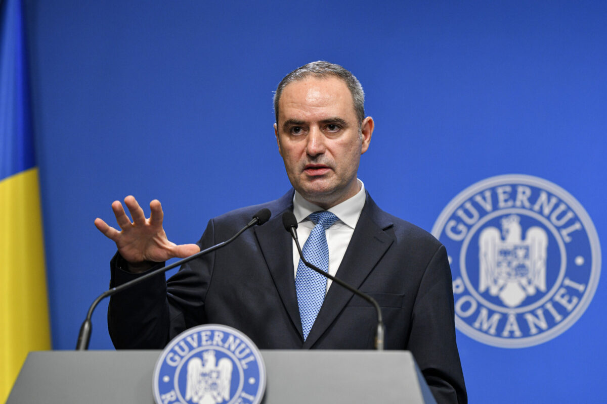 România își joacă miza pe marile investiții. Pachetul de relansare economică, de miliarde, a fost prezentat de Alexandru Nazare