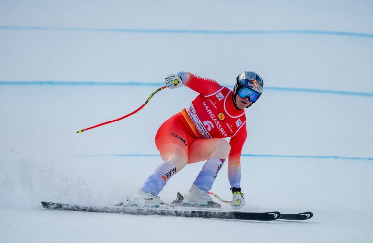 Schiorul elvețian Franjo Von Allmen câștigă prima medalie de aur de la Milano-Cortina 2026, la proba de coborâre din competiția de schi alpin
