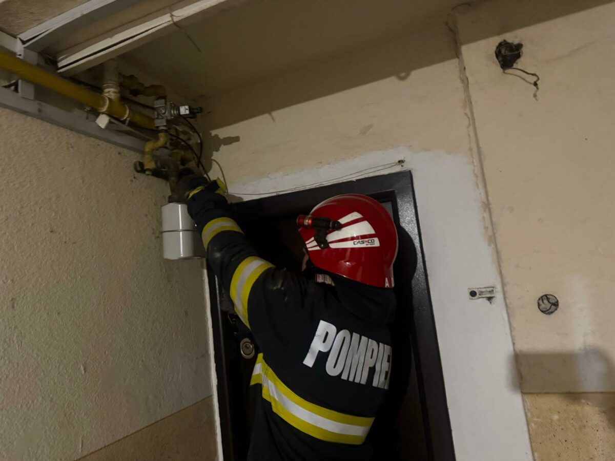 Scurgeri de gaz într-un bloc din Piatra Neamț