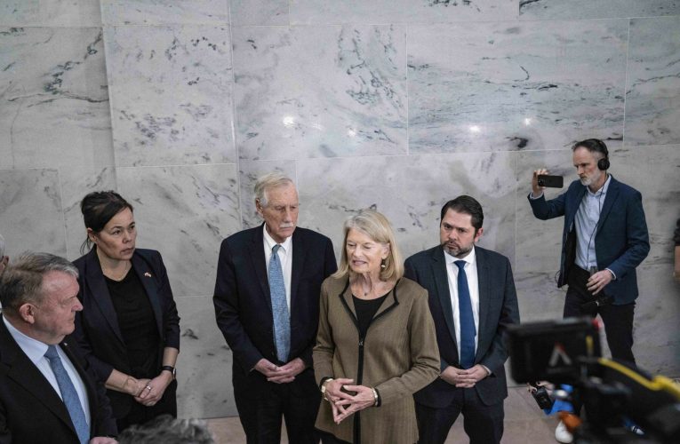 Senatori americani în Groenlanda pentru reconstrucția încrederii afectate de declarațiile lui Trump