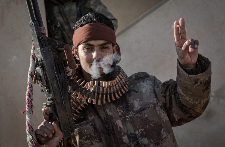 Sfârșitul Kurdistanului sirian: regiunile kurde din nord-est revin sub controlul Damascului