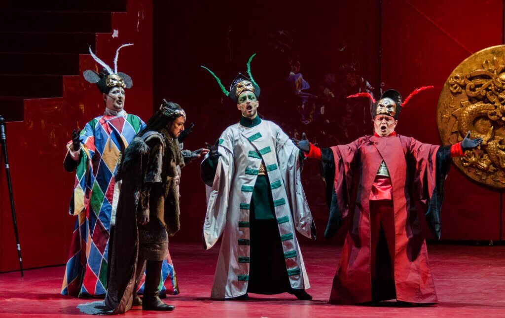 Turandot, gheața inimii și focul iubirii, într-un spectacol grandios la Opera Națională București