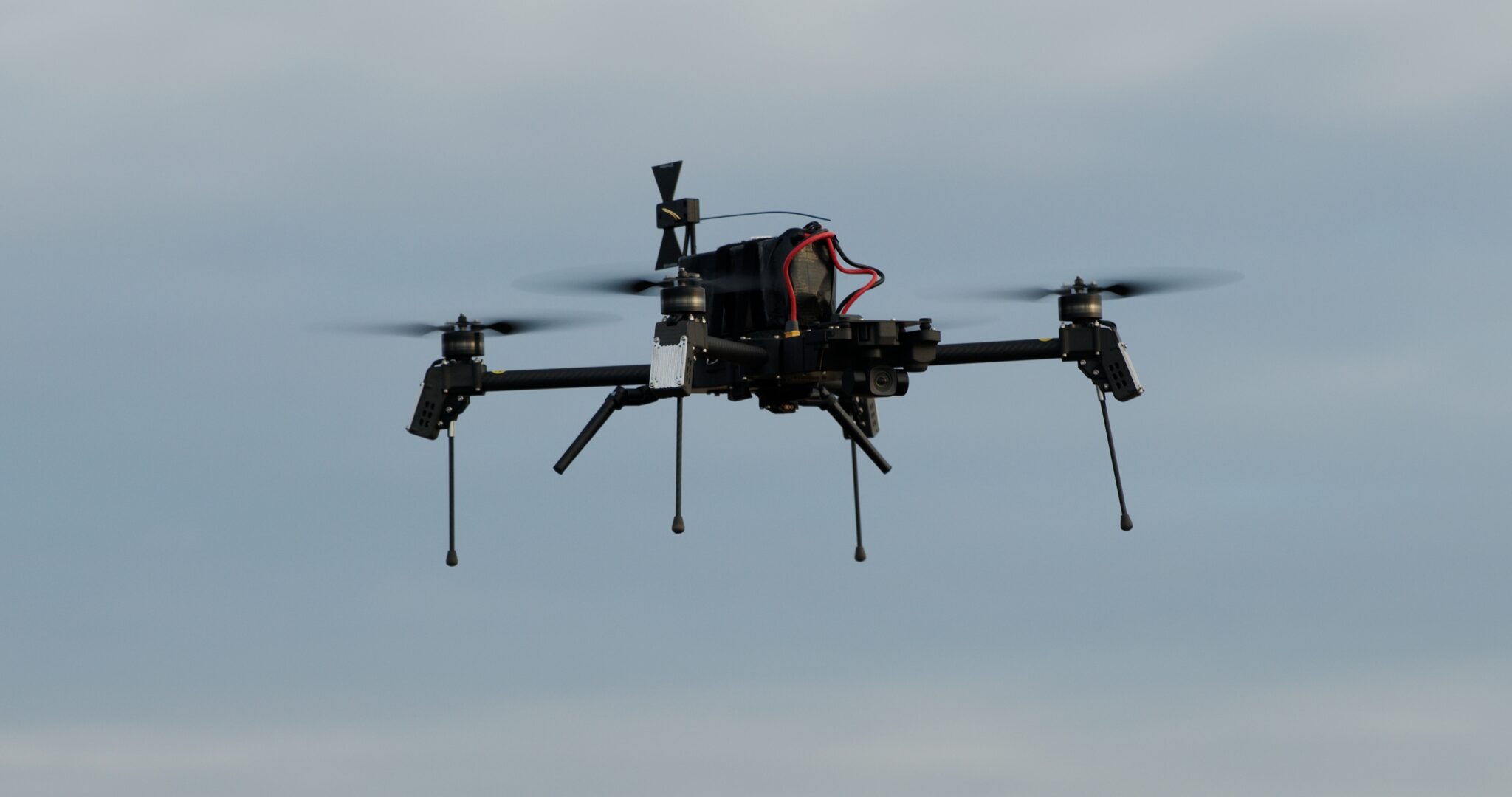 Ucraina prezintă drona-bombardier „Linza 3.0”, cu navigație optică și rază de 15 km