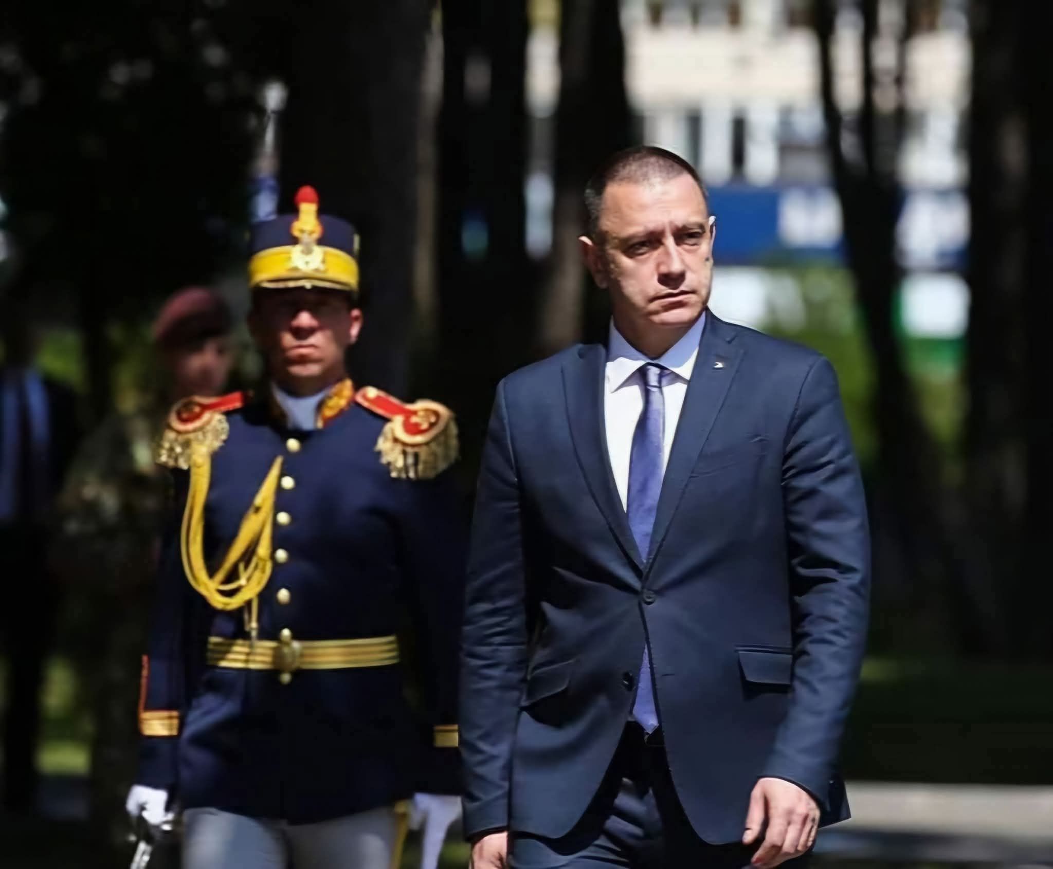 Un fost ministru al Apărării: Participarea lui Nicușor Dan la reuniunea lui Donald Trump este „corectă și necesară”