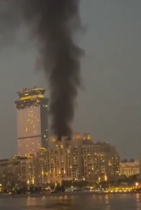 Aeroportul Internațional Dubai, închis din nou. Un rezervor de combustibil a luat foc