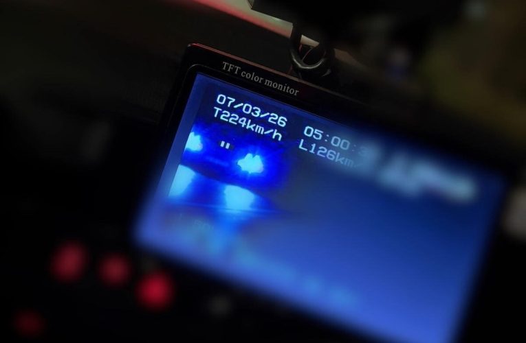 „Avion” pe șosea: o femeie a gonit cu 224 km/h pe DN39, în plină noapte