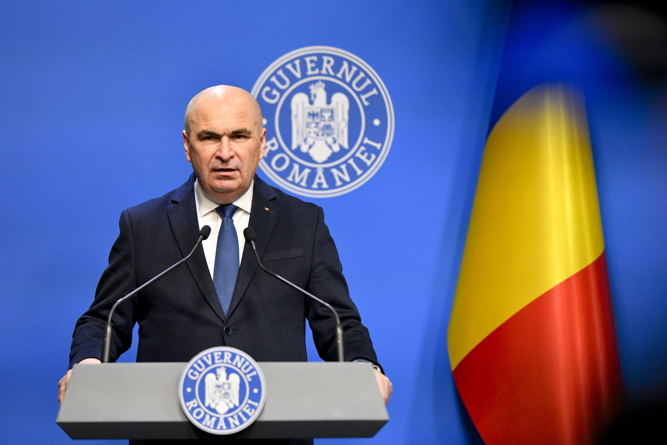 Bolojan avertizează că amendamentele la buget nu trebuie să repete „greșeala pe care am făcut-o anii trecuți”. Unele programe sociale ar putea fi finanțate din fonduri europene