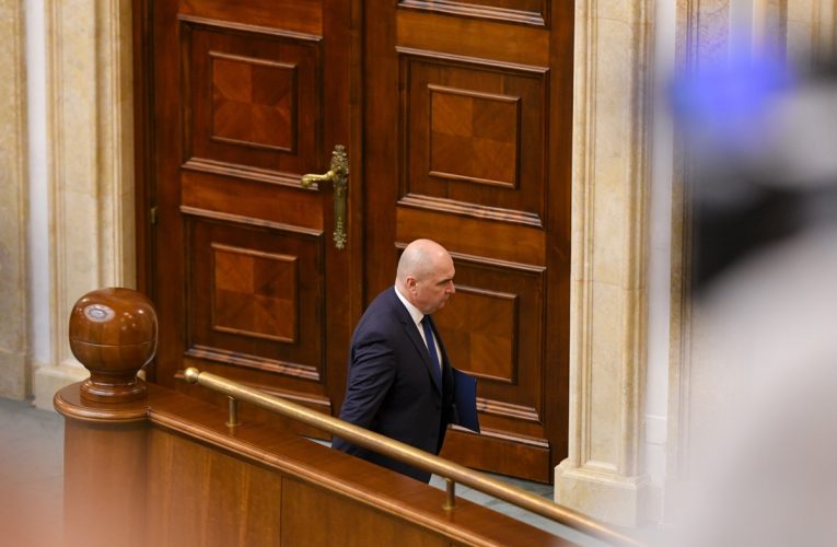 Bolojan: Dacă nu punem frână acum, vom ajunge în câțiva ani de zile ca țara să fie zdrobită