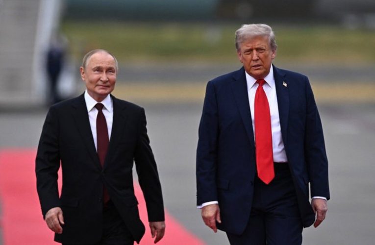 Ce conversații „nucleare” poartă Vladimir Putin cu Donald Trump la telefon: Rusia a propus SUA să mute uraniul îmbogățit al Iranului la Moscova. Ce a răspuns Trump
