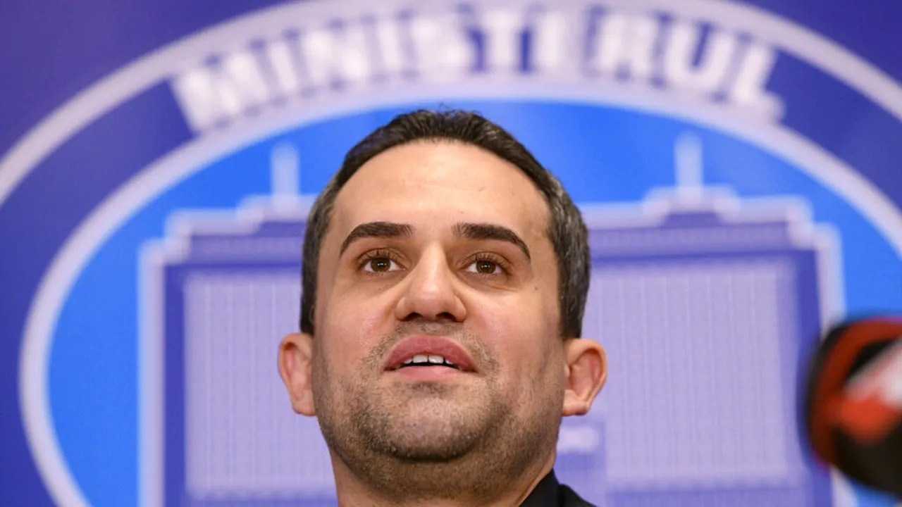 Ciprian Șerban anunță că aproximativ 250 km de autostrăzi și drumuri expres vor fi dați în folosință în acest an