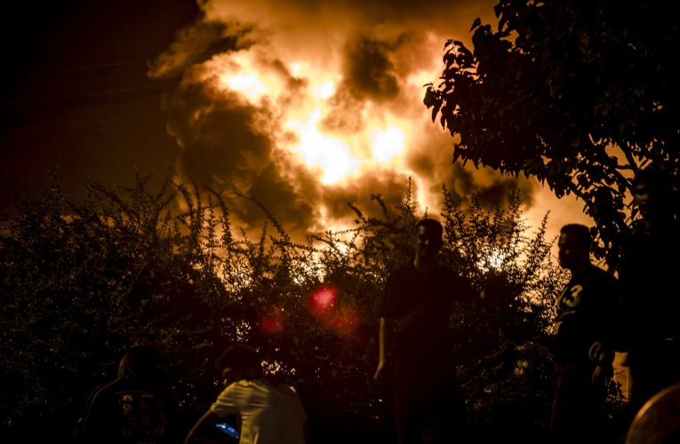 Coloane de foc deasupra Teheranului. Armata israeliană a confirmat că a atacat instalațiile de depozitare a combustibilului din capitala Iranului