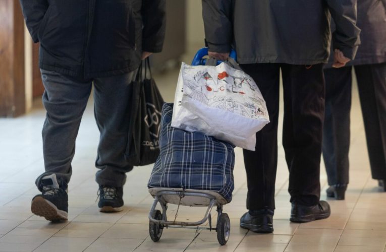 Creșterile la raft de 10-15% sunt un scenariu plauzibil, deși nu exclusiv din cauza transportului. Presiunea vine pe mai multe paliere simultan – Estimările specialiștilor