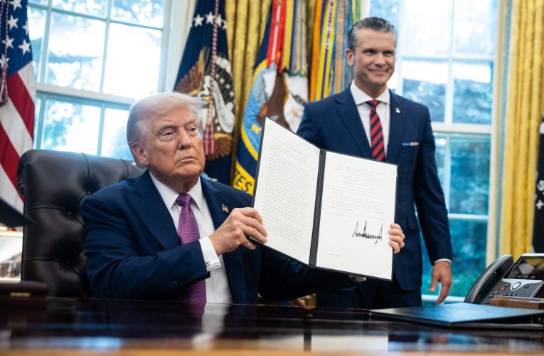 Cum promovează Donald Trump și Pete Hegseth războiul cu Iranul în rândul americanilor