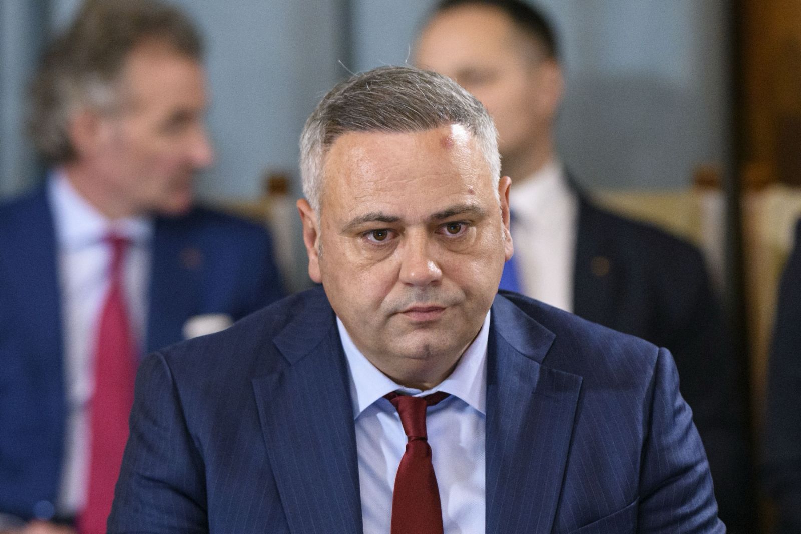 De ce ajung fermierii români să vândă prin firme offshore ca să intre în supermarketuri. Ministrul Agriculturii cere intervenția Consiliului Concurenței