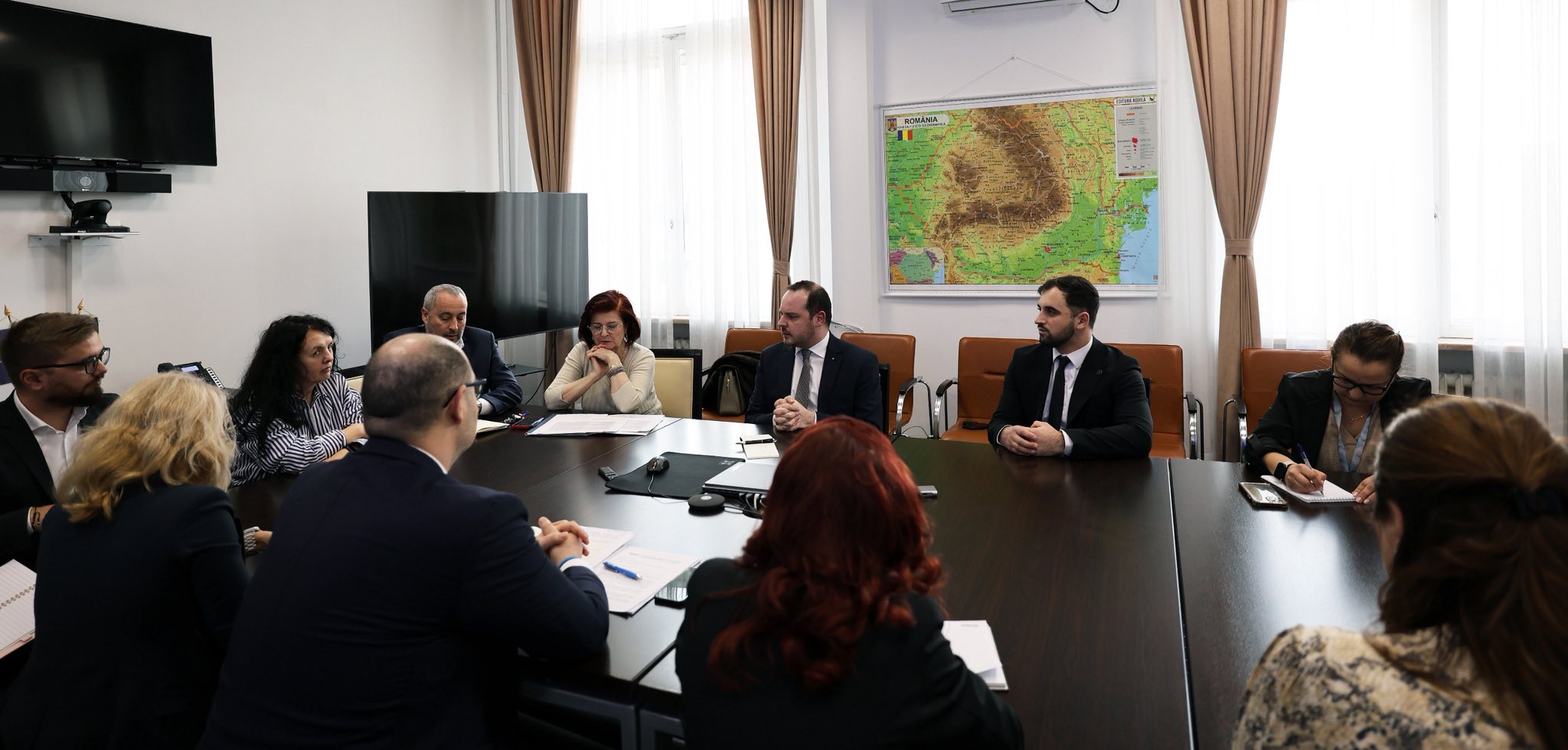 Discuții la Ministerul Sănătății despre polițele de asigurare profesională pentru rezidenți